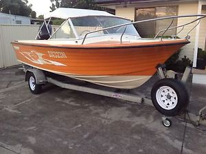 Runabout Boat cruise craft 17ft 90hp Mercury 4 stroke efi 2007 excellent cond