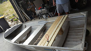 Stacer tinny 3.4m cartopper with Evinrude 7.5hp motor