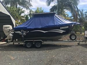 7.2m Centre Console Fishing Boat