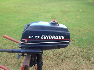 Outboard Motor Evinrude 2.3 hp 2 stroke Excelent condition Ideal for small tinny