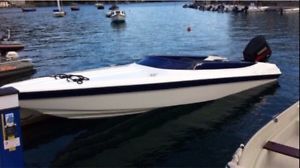 Ring 21 powerboat