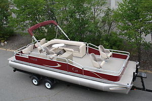 New 24  Partyfish Grand Island pontoon boat--