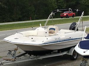 2002 Hurricane Fund Deck GS 201- Suzuki 140hp