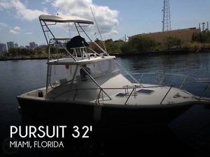 1999 Pursuit 3000 Offshore