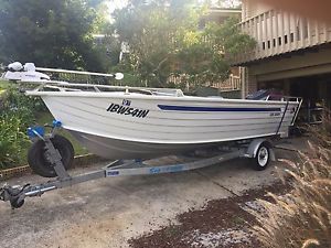 Quintrex Boat 520 Dory 50hp Yamaha