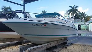 Sea Ray 215 Express cruiser Remanufactured  5.7 L V8 Great Shape