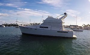 1984 Bayliner 3870