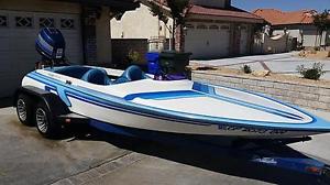 1982 Evinrude Cole T-Deck