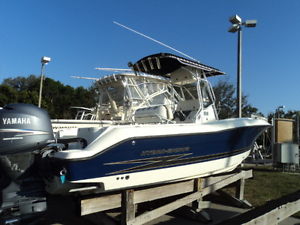 2004 HYDRA SPORT 2400 VEECTOR