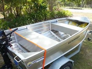 Tinny BRAND NEW HULL and TRAILER, Unwanted raffel prize.