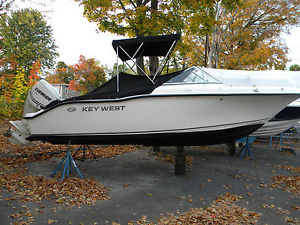 2010 Key West 211 DC Evinrude E-TEC 150 hp, Garmin GPS, very clean boat