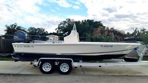 2013 Cobia 21 bay