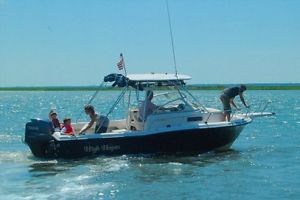 1999 Grady White 208 Adventure