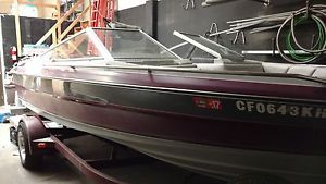 1989 Maxum 20' OPEN BOW