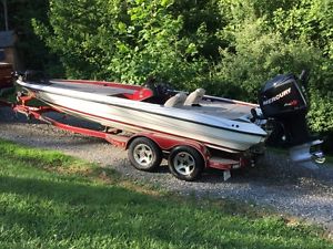 2005 Triton