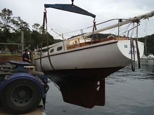 Top Hat 25 Yacht, Original Model