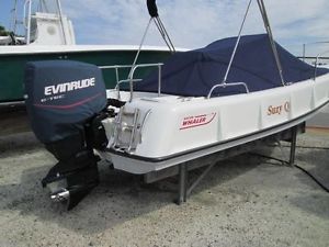 Boston Whaler Boat | Completely Restored | 1974 21 Ribside