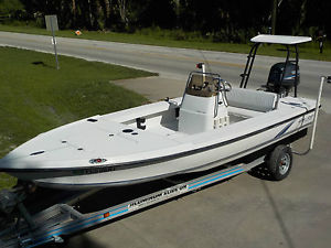 NICE- 2008 ACTION CRAFT 1802 TOURNAMENT CC FLATS / BAY FISHING BOAT YAMAHA 115HP
