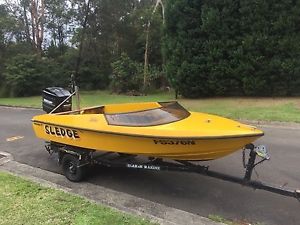 Skicraft Hunta Ski Boat 16ft 135hp Mercury Black Max