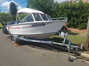 aluminium boat staser 4m evinrude 35hp 3 cylinder.
