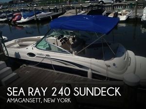 2004 Sea Ray 240 Sundeck Used