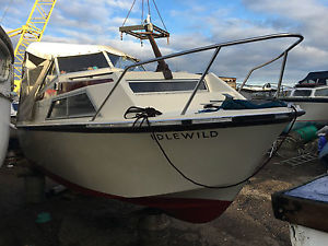 Fairline Vixen Cabin Cruiser Inboard Engine
