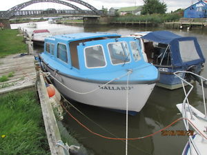 HAMPTON SAFARI 25FT BROADS MOTOR CRUISER WITH KUBOTA DIESEL, HYDRAULIC DRIVE