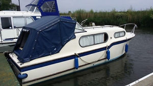 Freeman 22 Mk2 Cruiser Boat : 1974 : Narrow beam :  Ideal weekend cruiser