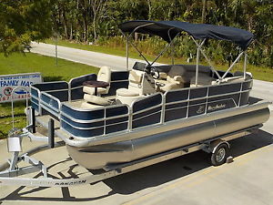 BRAND NEW- 2016 MISTY HARBOR 225 CC FAMILY PONTOON BOAT W/ 90HP 4-STROKE SUZUKI