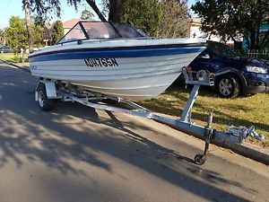 mustang boat 17 ft