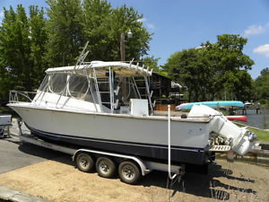 1982 Stuart Angler Center Console Sportfisher