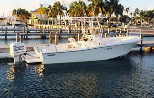 1985 Mako 224