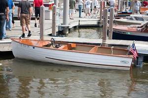 1957 MFG Molded Fiber Glass Cambridge