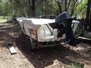 4.2m tinnie 40hp mercury 2 stroke on a reco sportsman trailer