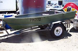 3.7m DEHAVILLAND ALLOY BOAT 15HP MERCURY MOTOR OFF ROAD TRAILER MAGS FISH FINDER