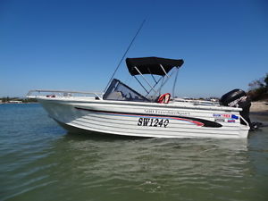 QUINTREX 500 FREEDOMSPORT BOWRIDER