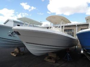 2014 Cobia 256CC