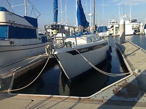 1977 Ericson 39B