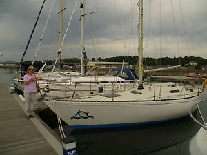 Carter 33 sailing yacht
