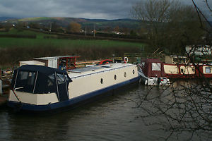 wide beam 50ft cruiser stern