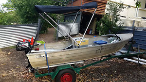 BOAT AND MOTOR