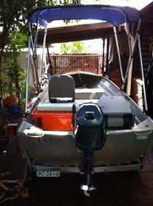 12ft Stessl tinnie on tilt trailer, fully registered boat and trailer.