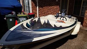 JETBOAT SPEED BOAT CHEVY BIG BLOCK 454 SANGER 10K PAINT IMMACULATE