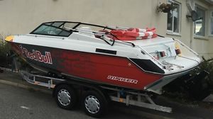 RINKER CAPTIVA 185