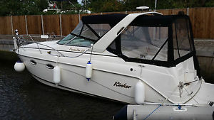 2002 Rinker Fiesta Vee 270 (Excellent condition 4 berth family cruiser)