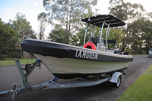 SOUTHWIND UB520 CENTRE CONSOLE BOAT WITH NEAR NEW 75HP AND TRAILER LONG REGO