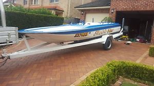 everingham 350 chev ski boat