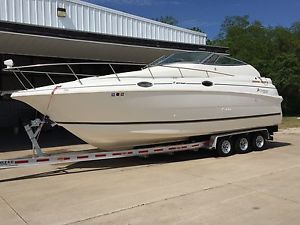 1999 Cruisers Yachts 2870 Rogue
