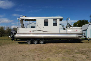 2008 Sun Tracker Party Cruiser 32