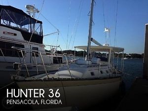 1982 Hunter 36